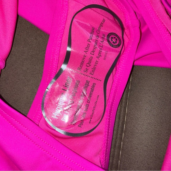 🆕 Kate Spade Off Shoulder Ruffle Top and High Waist Bikini - Picture 8 of 12